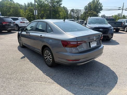 Used 2019 Volkswagen Jetta SE FWD image 7