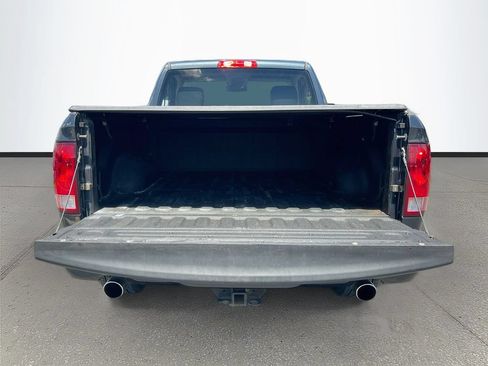 Used 2014 RAM 1500 Express RWD image 21