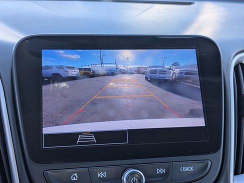 Used 2023 Chevrolet Malibu LT FWD image 16