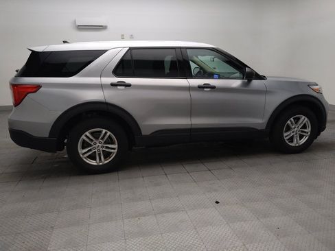Used 2022 Ford Explorer 4WD image 10