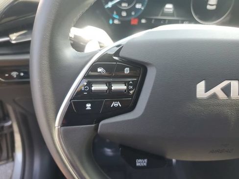 Used 2024 Kia Niro Wind FWD image 16