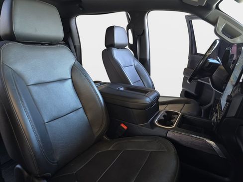 Used 2019 Chevrolet Silverado 1500 LTZ w/ LTZ Plus Package AWD/4WD image 12