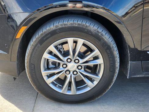 Used 2023 Cadillac XT5 Premium Luxury w/ Technology Package image 11