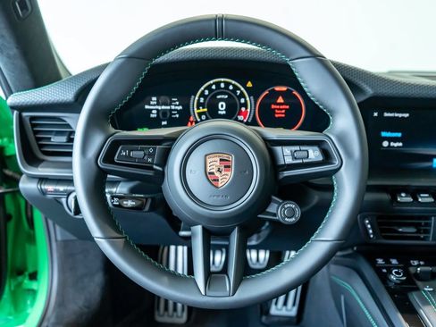 Used 2026 Porsche 911 GT3 RWD image 16