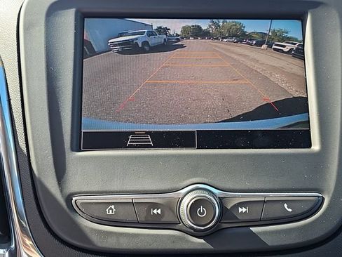 Used 2023 Chevrolet Equinox LT AWD/4WD image 9