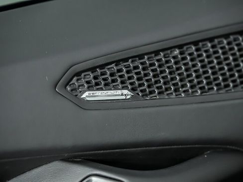 Used 2020 Lamborghini Huracan EVO AWD/4WD image 17