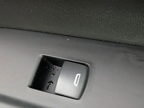 Used 2021 GMC Sierra 1500 Elevation AWD/4WD image 34