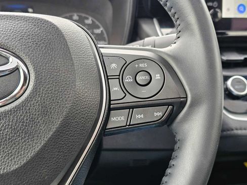 Used 2024 Toyota Corolla SE w/ SE Premium Package image 32