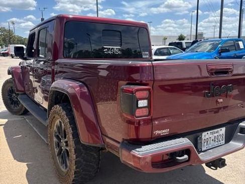 Used 2021 Jeep Gladiator Overland AWD/4WD image 8