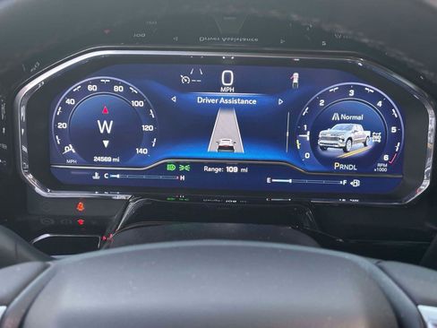 Used 2024 Chevrolet Silverado 1500 LT image 22