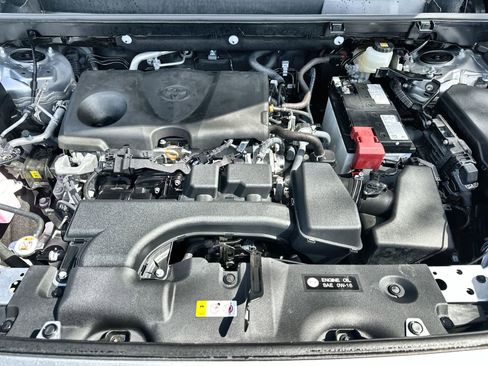 Used 2024 Toyota RAV4 XLE w/ Convenience Package image 13