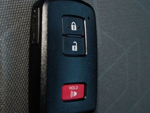 Used 2023 Toyota Tacoma TRD Sport image 35