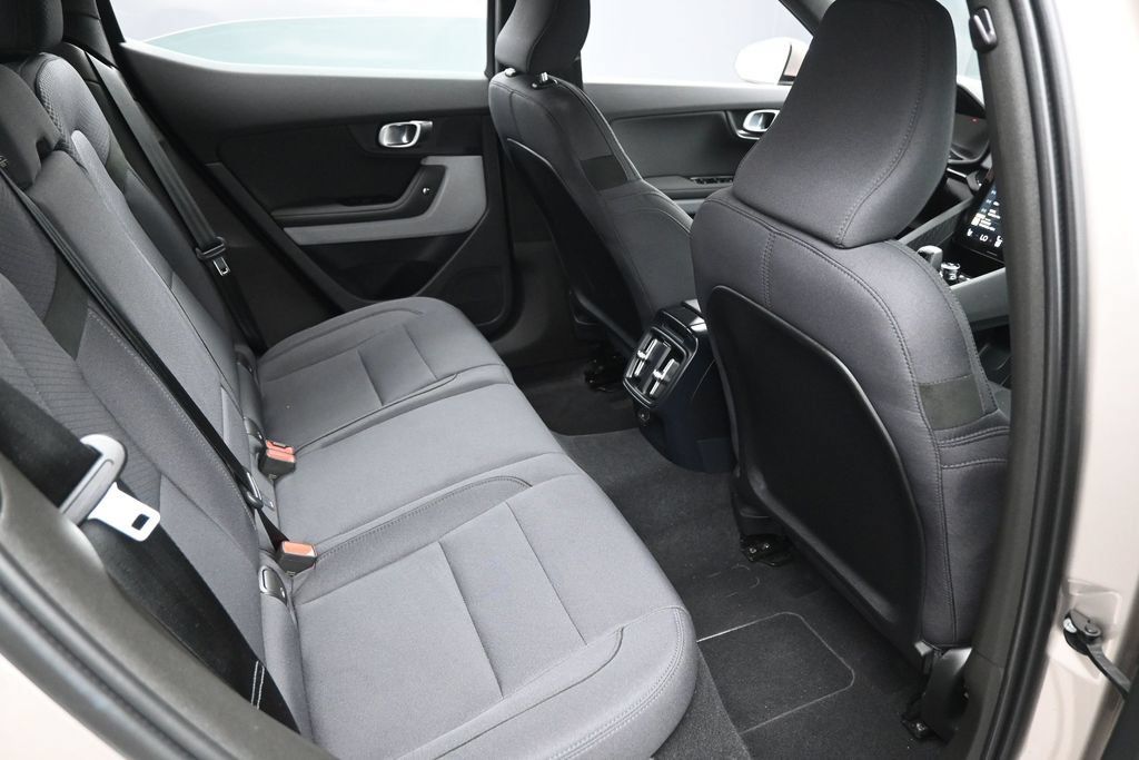 Used 2024 Polestar Polestar 2 AWD/4WD image 25