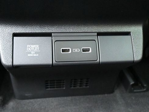 Used 2023 Acura MDX SH-AWD image 21