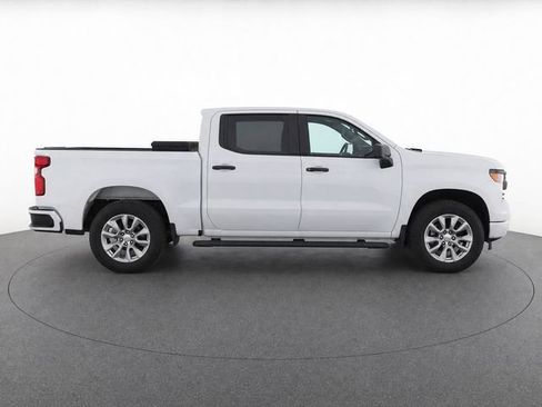 Used 2022 Chevrolet Silverado 1500 Custom RWD image 4