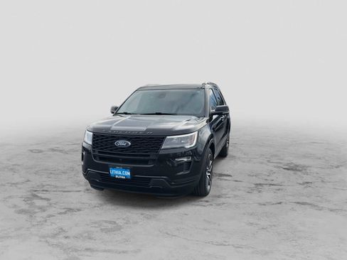 Used 2019 Ford Explorer Sport w/ Equipment Group 401A image 3