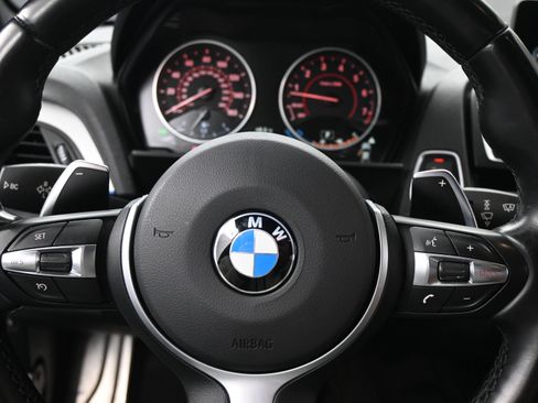 Used 2016 BMW M235i Coupe image 21