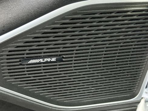 Used 2024 Jeep Wagoneer L Series III w/ Flexible Seating Group image 20