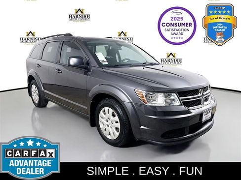 Used 2018 Dodge Journey SE w/ Mopar All Weather Group FWD image 1