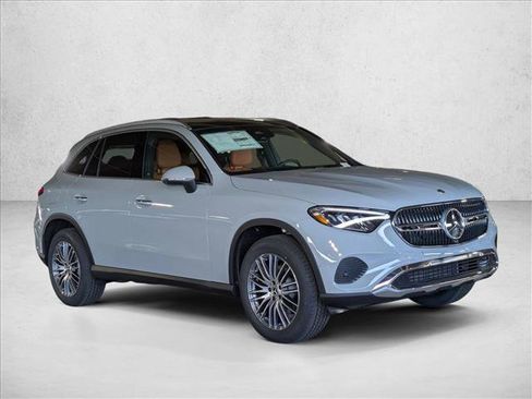 New 2026 Mercedes-Benz GLC 300 image 7