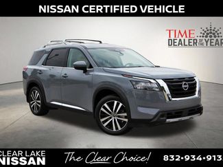 Certified 2025 Nissan Pathfinder Platinum w/ Cargo Package FWD video 1