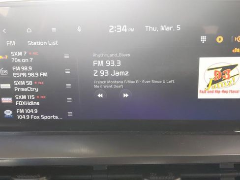 Used 2023 Kia Telluride S image 25