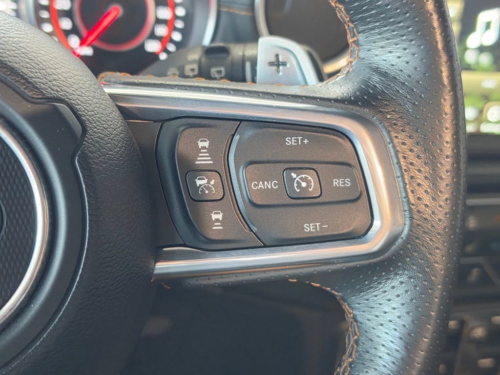 Used 2022 Jeep Wrangler Unlimited Rubicon AWD/4WD image 44