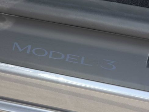 Used 2024 Tesla Model 3 Standard Range image 11