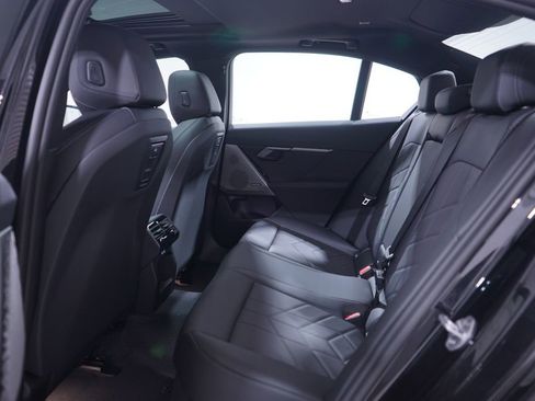 New 2026 BMW i5 eDrive40 w/ M Sport Package image 9