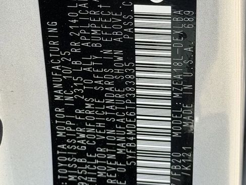 Used 2026 Toyota Corolla LE FWD image 30