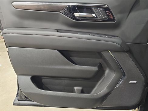 New 2026 Chevrolet Tahoe LT w/ Comfort Package image 28