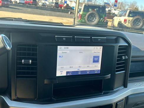 Used 2024 Ford F350 XL w/ XL Chrome Package image 28
