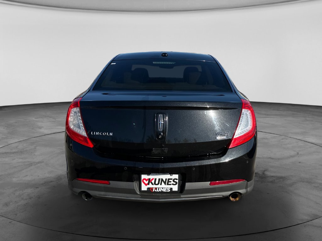 Used 2013 Lincoln MKS AWD image 8