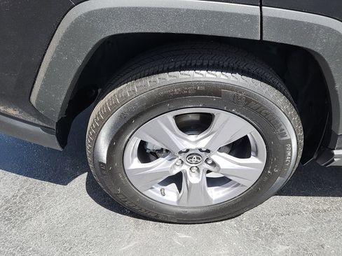 Certified 2025 Toyota RAV4 XLE AWD/4WD image 29