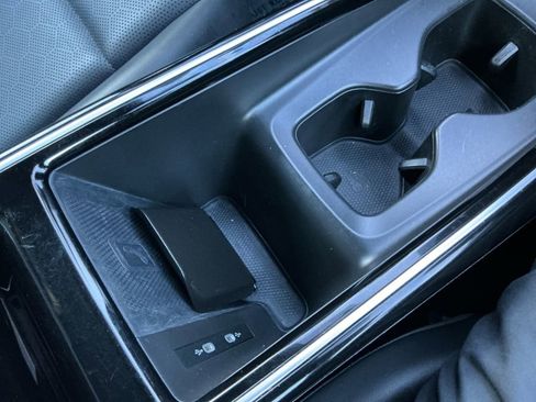 Used 2023 Volkswagen ID.4 Pro S image 19