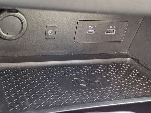 Used 2023 Nissan Pathfinder Platinum AWD/4WD image 29