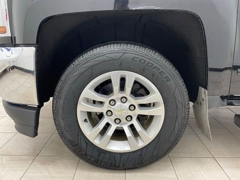 Used 2019 Chevrolet Silverado 1500 LT w/ All Star Edition image 6