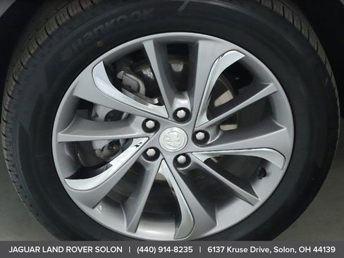 Used 2020 Buick Encore GX Essence w/ Experience Buick Package image 38