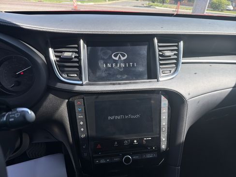 Used 2023 INFINITI QX55 Essential AWD/4WD image 15