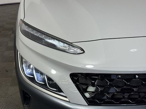 Certified 2023 Hyundai Kona Limited AWD/4WD image 3