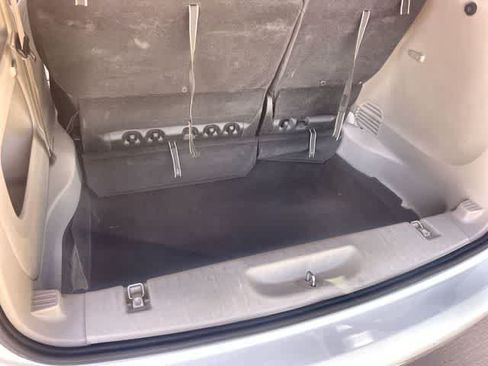 Used 2023 Chrysler Pacifica Touring-L FWD image 20