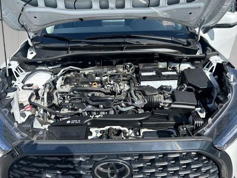 Used 2023 Toyota Corolla Cross LE image 20