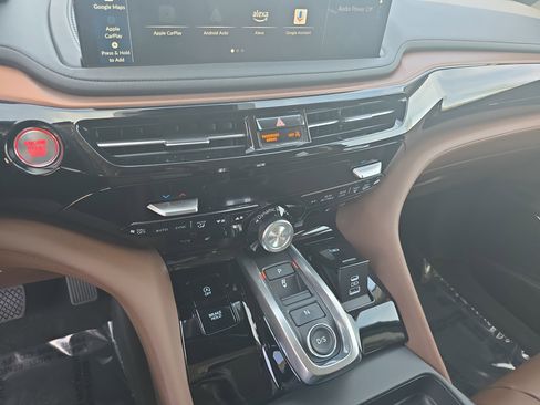 Certified 2026 Acura MDX FWD w/ Technology Package image 19