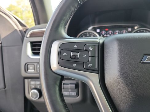 Used 2021 Chevrolet Tahoe Z71 w/ Z71 Off-Road Package AWD/4WD image 22