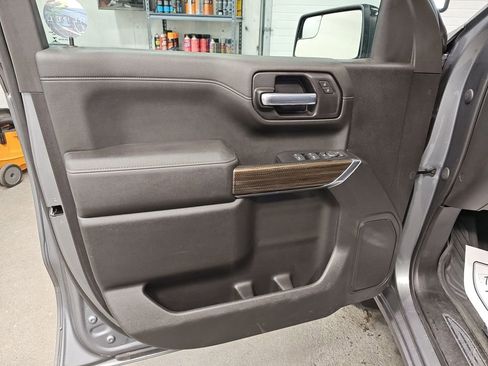 Used 2021 Chevrolet Silverado 1500 RST image 18