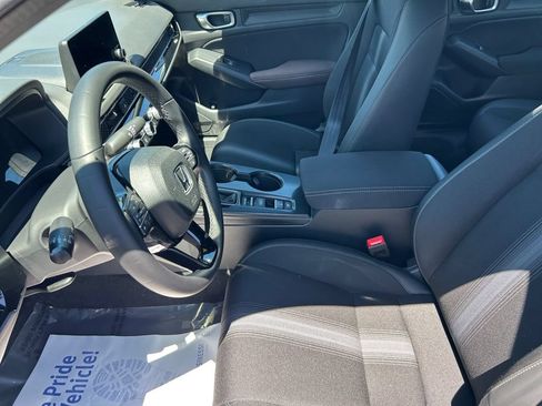Used 2023 Honda Civic Sport image 16