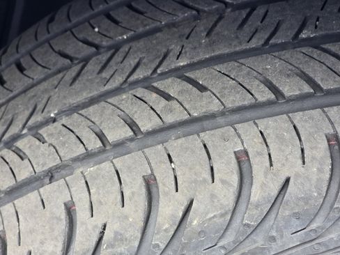 Used 2020 Toyota Corolla LE image 24