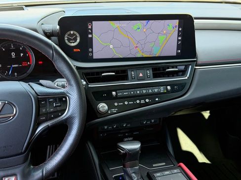 Certified 2022 Lexus ES 350 F Sport image 31