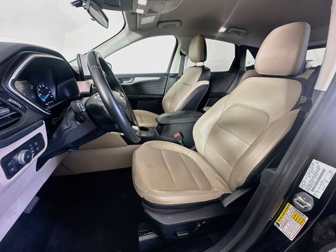 Used 2022 Ford Escape SEL FWD image 13