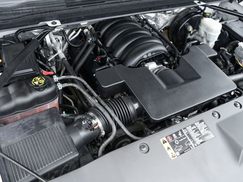 Used 2017 Chevrolet Tahoe LT RWD image 14